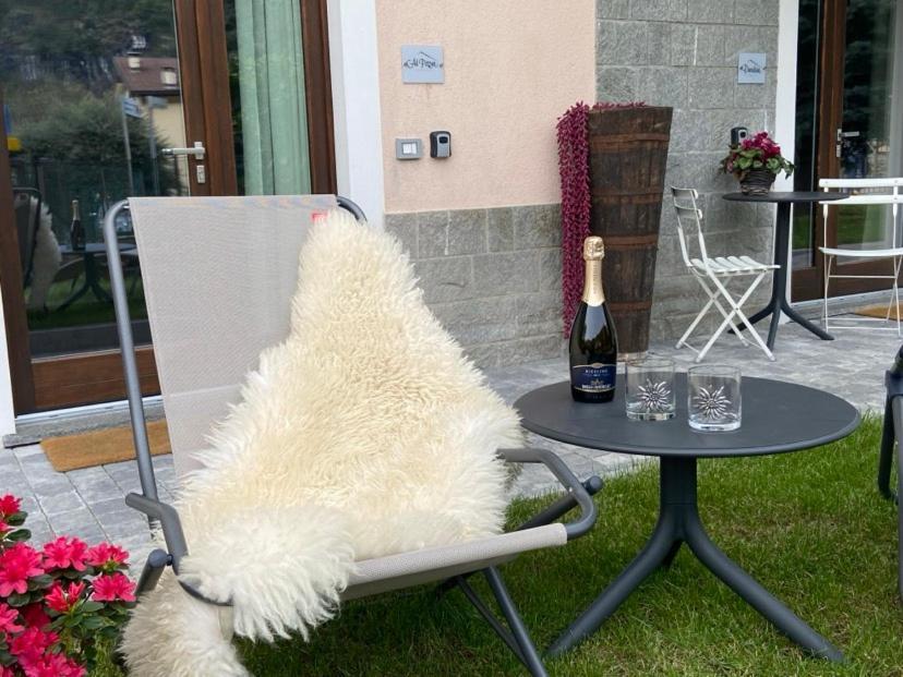 Casa Vacanze La Brenta Chiavenna Ruang foto