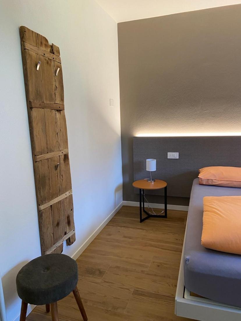 Casa Vacanze La Brenta Chiavenna Ruang foto